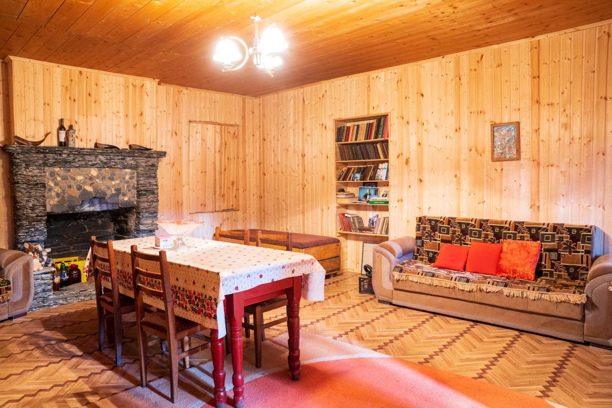Guesthouse Svani Ushguli Zewnętrze zdjęcie
