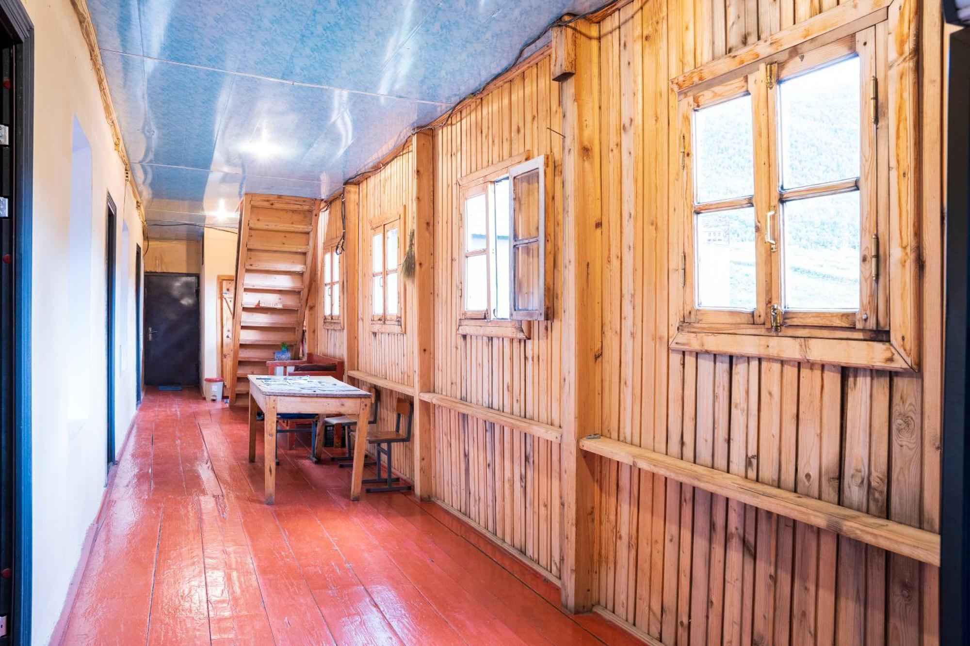 Guesthouse Svani Ushguli Zewnętrze zdjęcie